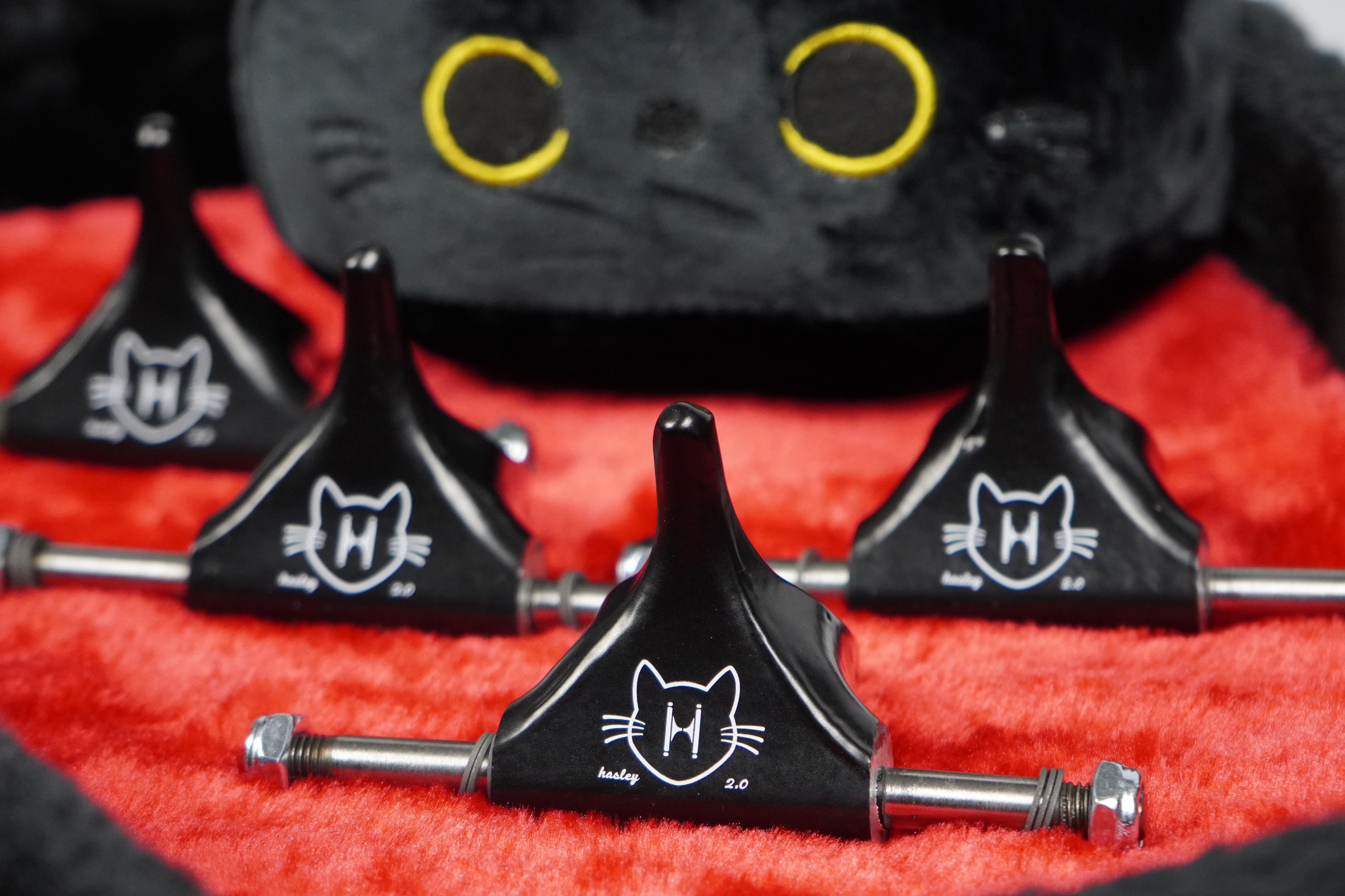 Huck Trucks - Hasley 2.0" - set of 4