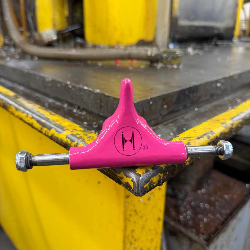 Huck Trucks - Pink 3.0" - set of 4