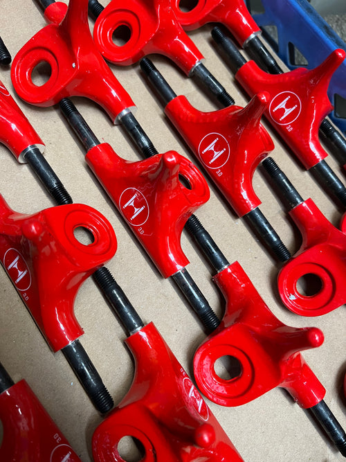 Huck Trucks - Red 3.0" - set of 4