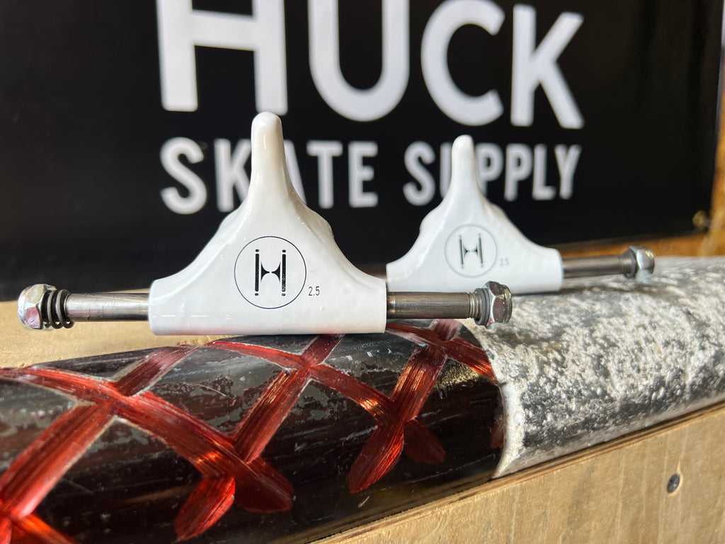 Huck Trucks - White 2.5" - set of 4